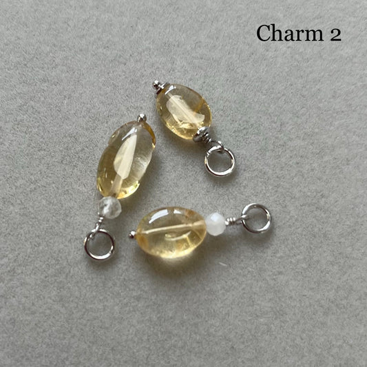 Charm (mini pendant) in rhodiated silver with natural stones - citrine - 2