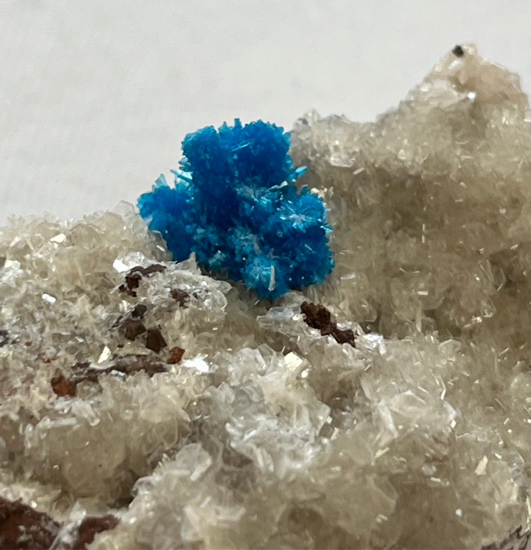 CAVANSITE on Heulandite polymorphic pentagonite India M18W9