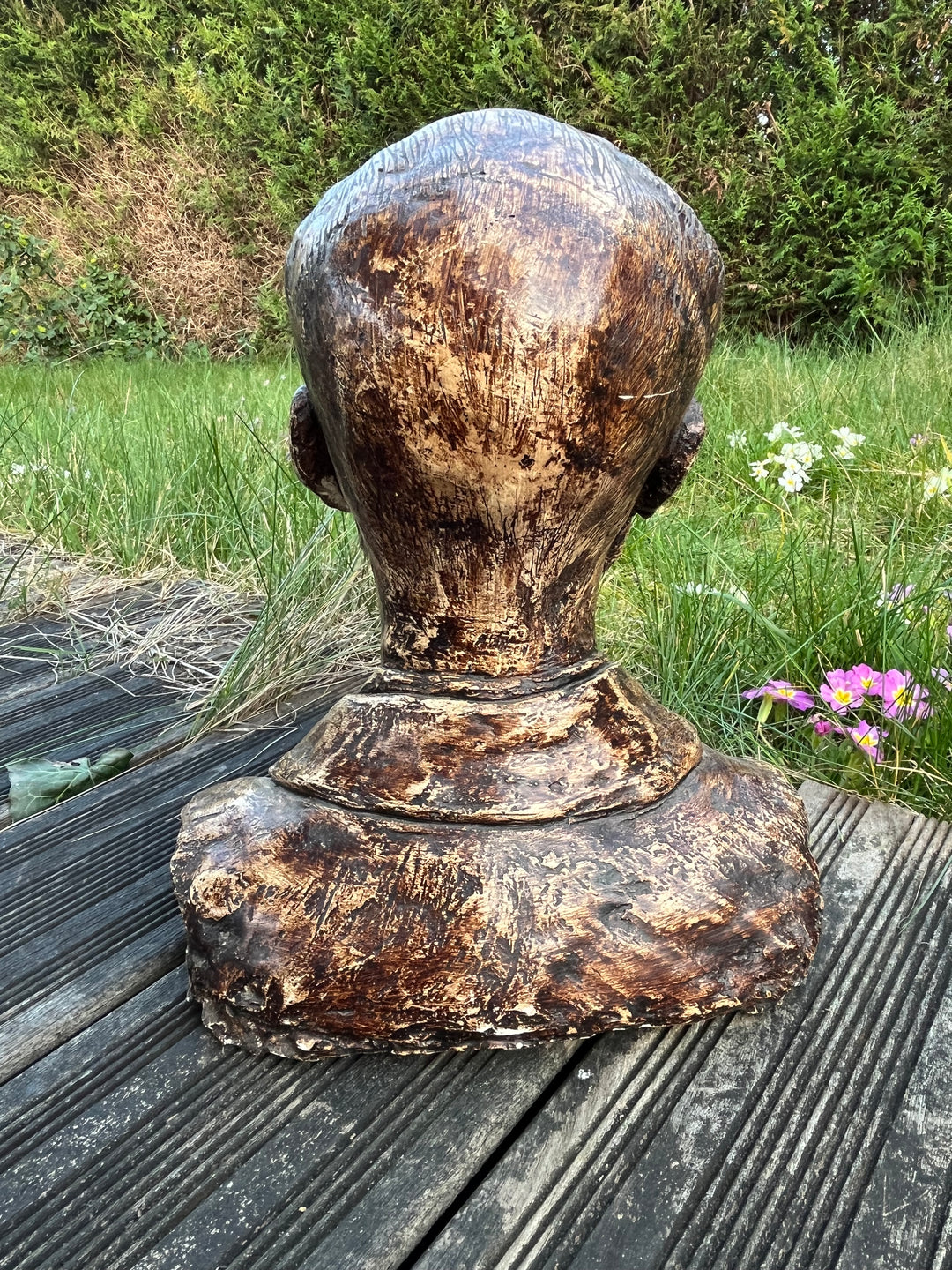 Sculpture tête en plâtre patinee