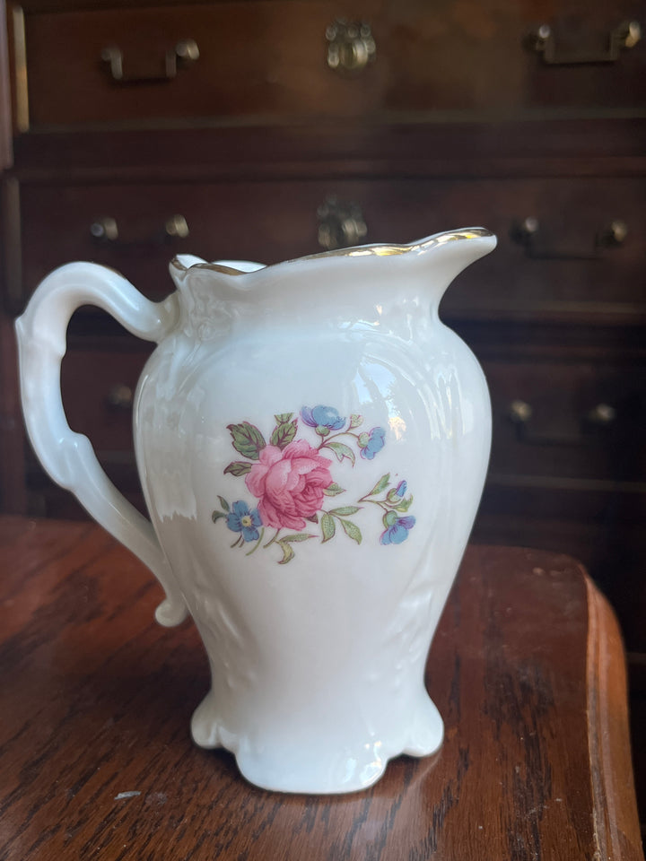 Kaffee -Service 8 19. Jahrhundert Blumenbecher