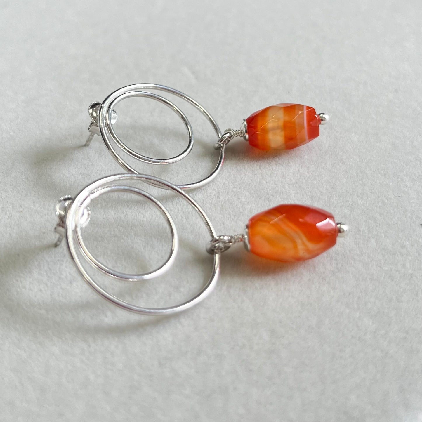 Boucles d’oreilles avec cornaline