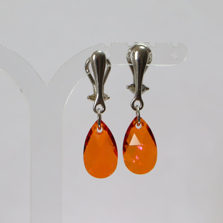 Boucles d'oreilles (crochets, dormeuse, puces ou à clips), cristaux Swarovski, argent doré, collection LARME, orange