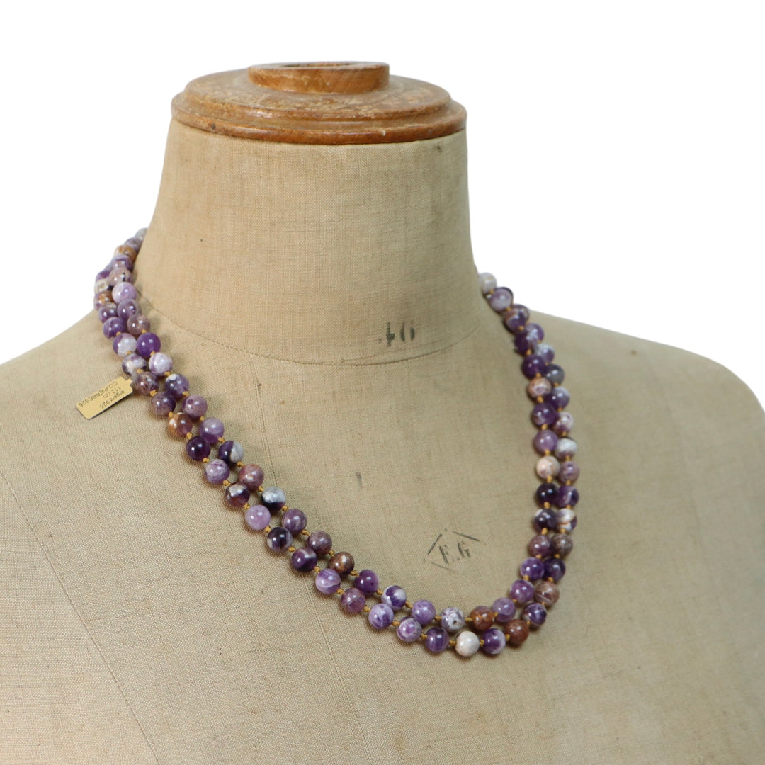 Nodium noded necklace in natural stone (quartz amethyst “chevron”, mala) 112 cm