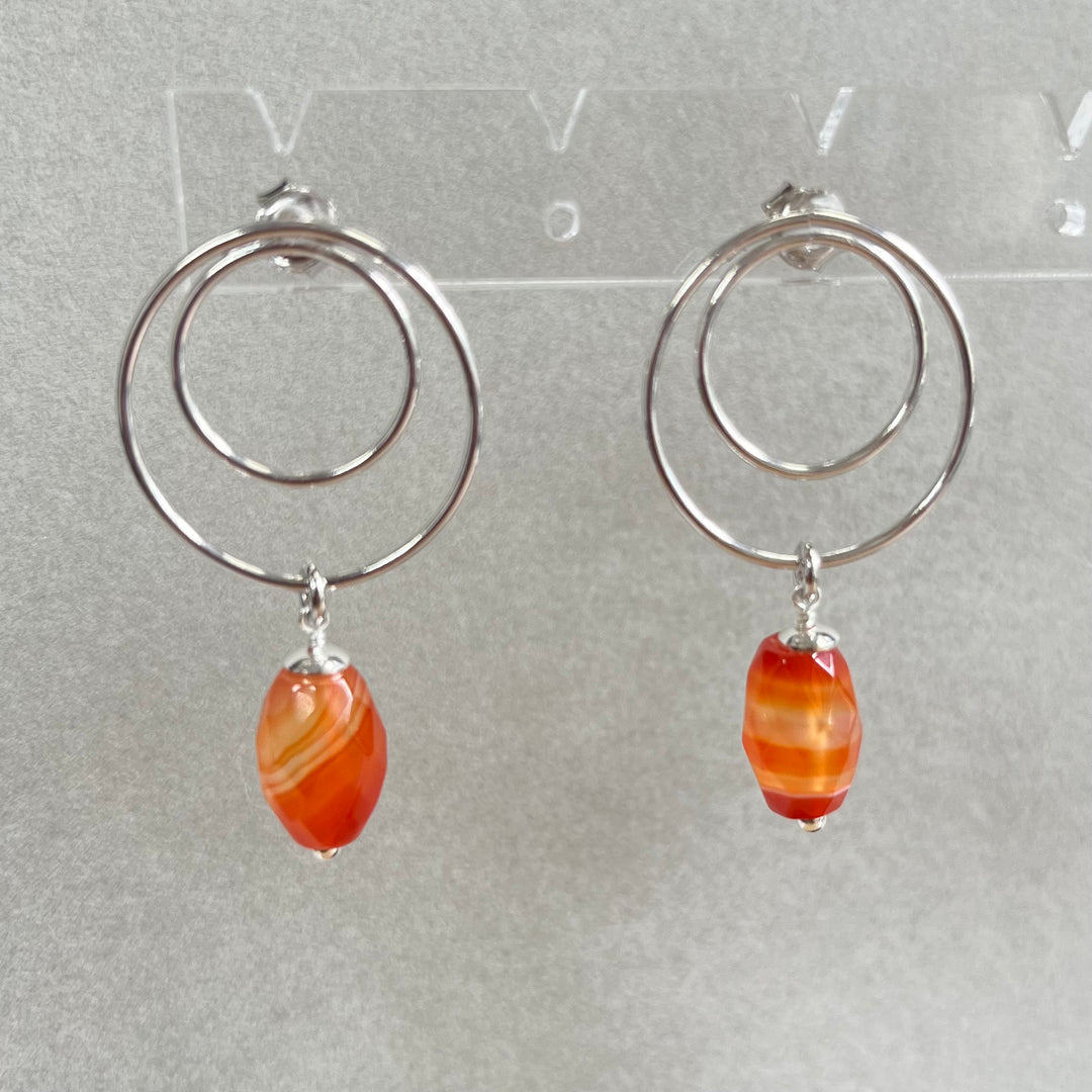 Boucles d’oreilles avec cornaline, en argent