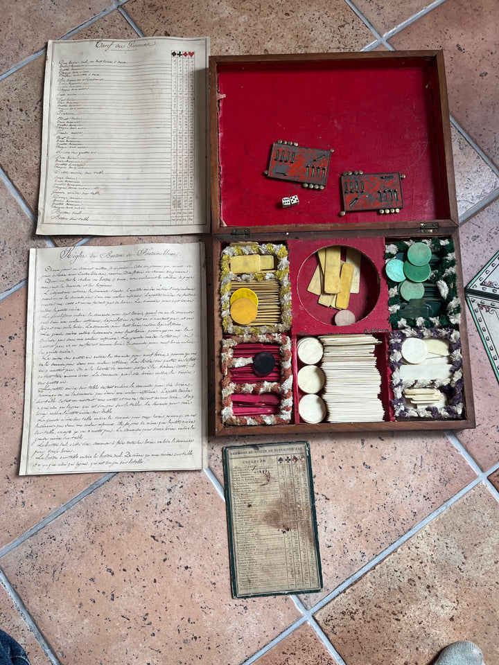 Rare coffret de jeu de Boston et Bog de la maison Alphonse Giroux Paris début XIXe (v. 1820-1840)