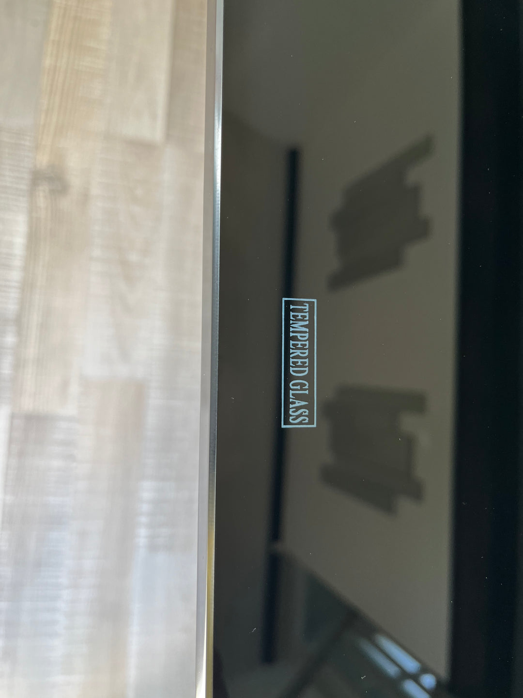 table salle à manger en verre et inox