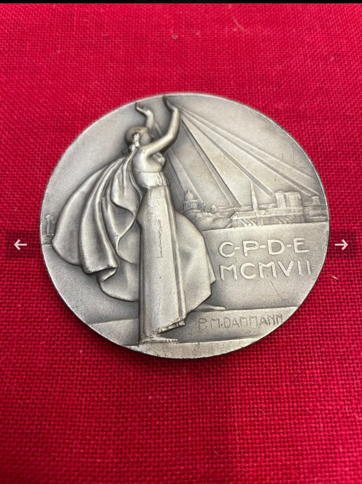 Серебряная медаль в стиле ар-деко, 25-летие КПДЕ, 1907 г., 1932 г., Париж.