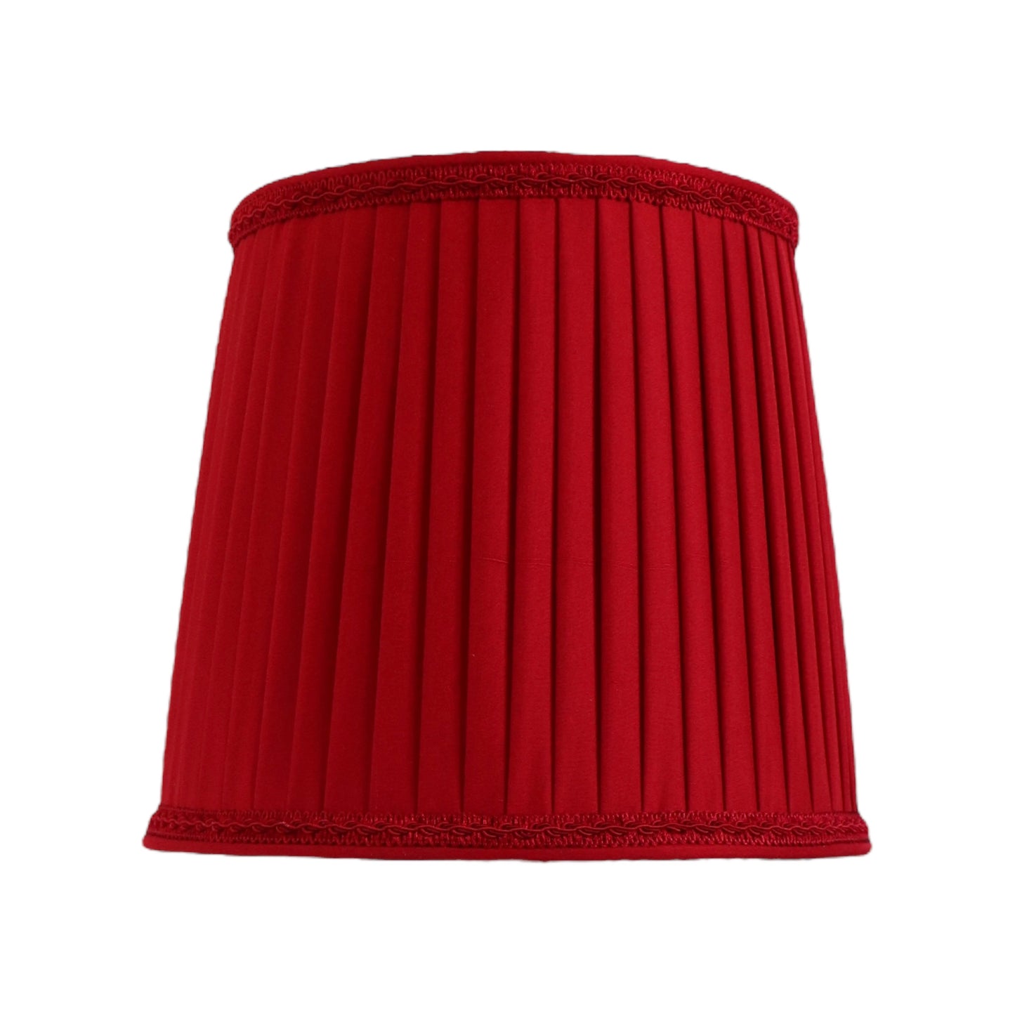 Lampe de style chinois en porcelaine de Limoge avec un abat-jour plissé en soie rouge