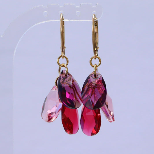 Boucles d'oreilles avec cristaux Swarovski, argent doré, rouge framboise, FLEUR