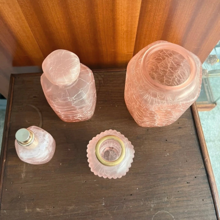 Garniture de toilette vintage Marcel Franck en verre craquelé rose (4 pièces)