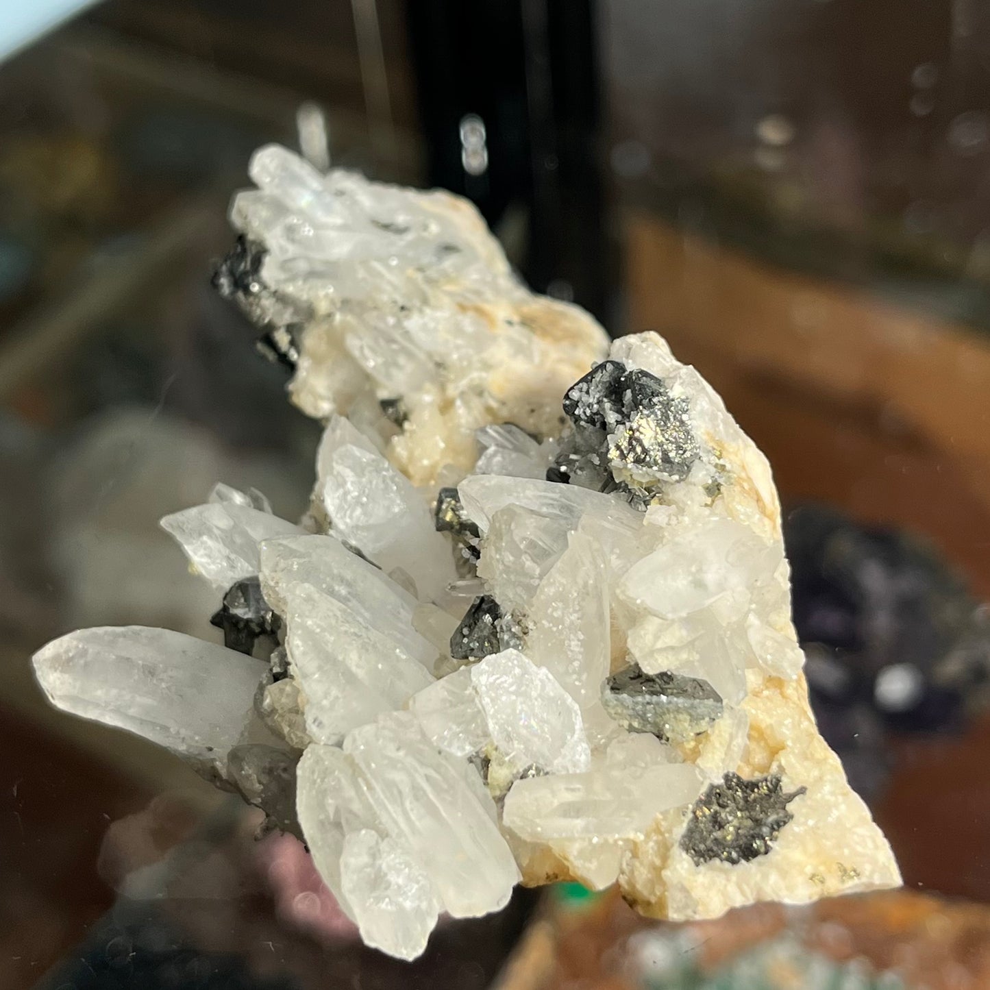 Tétraedrite quartz,calcite Cavnic Roumanie DB65