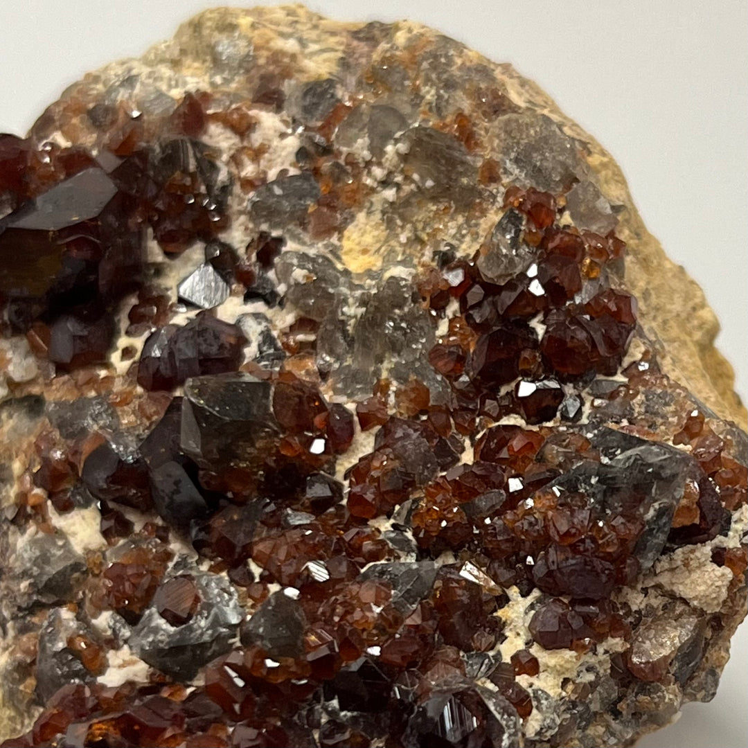 SPESSARTINE Smoked quartz Tongbei Fujian China Dr9