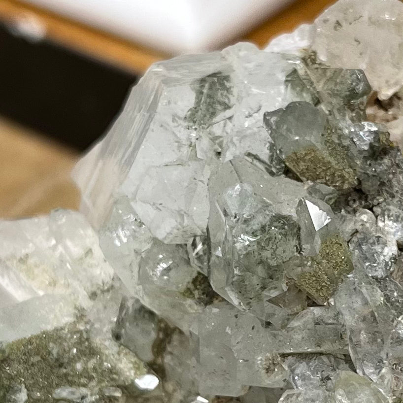 Quartz Chloriteux Les 2 Alpes France DR166