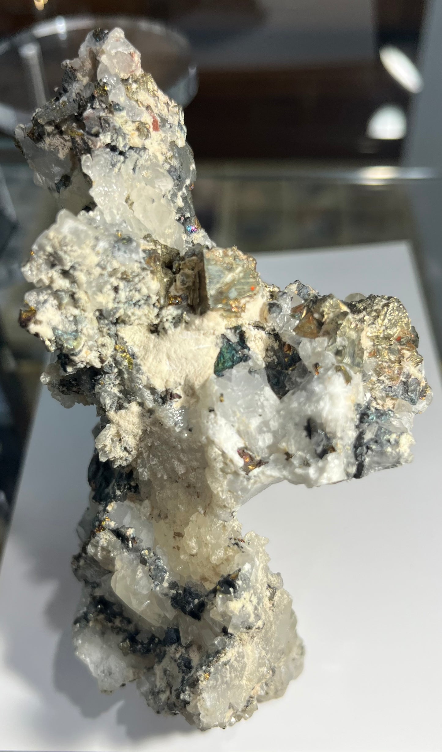 Chalcopyrite,pyrite et calcite Bulgarie DB60