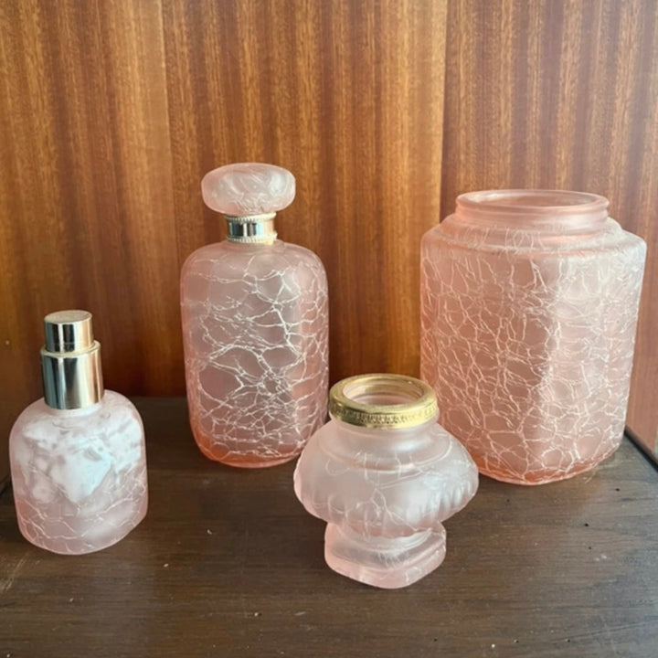 Garniture de toilette vintage Marcel Franck en verre craquelé rose (4 pièces)