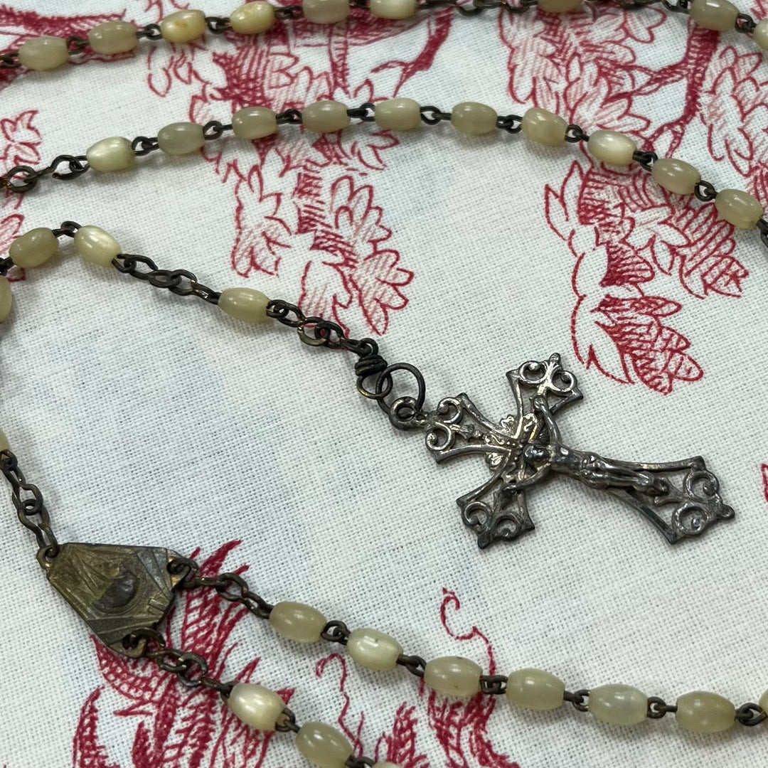 Art Deco rosary in mother -of -pearl and silver cross