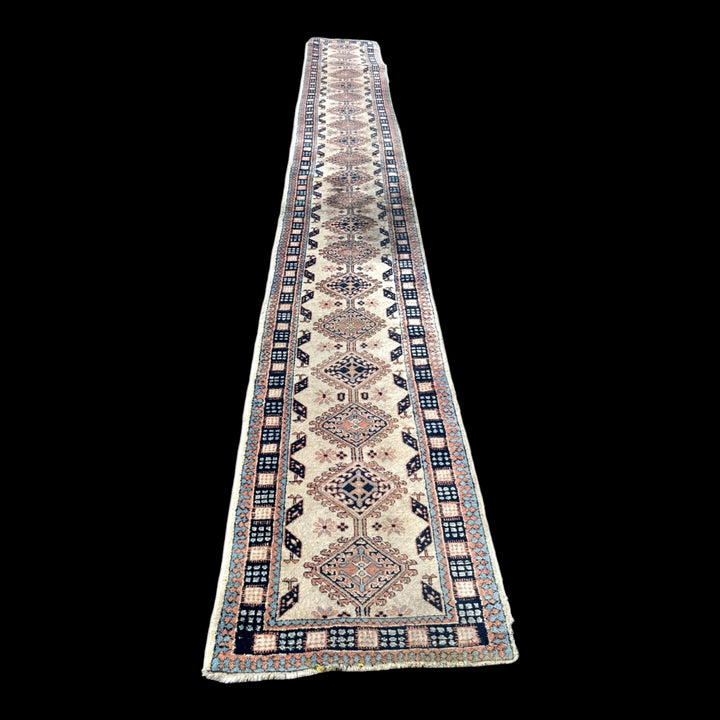 Ancien Tapis de couloir Heriz en laine 547 x 72