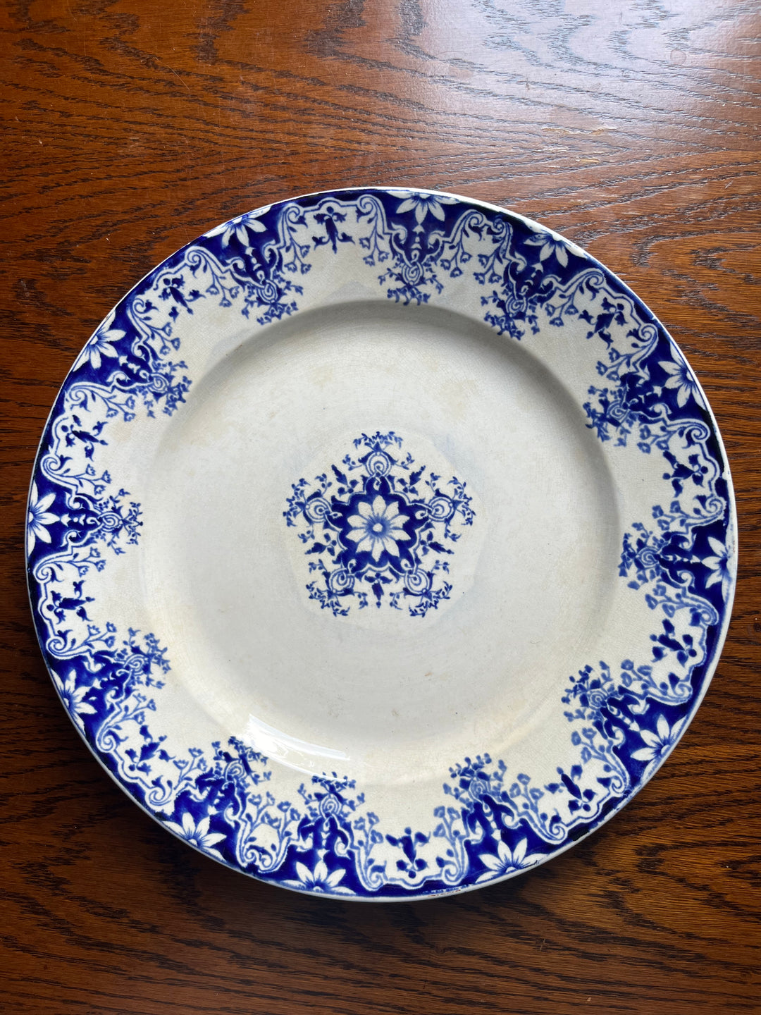 grand Plat de Sarreguemines modèle Rouen terre de fer