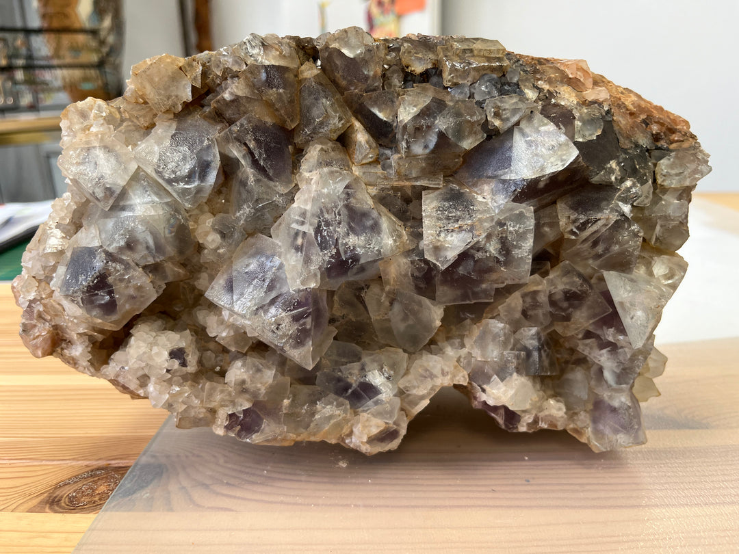 Fluorite fantôme violet quartz Le Beix Puy de Dôme  France DR257