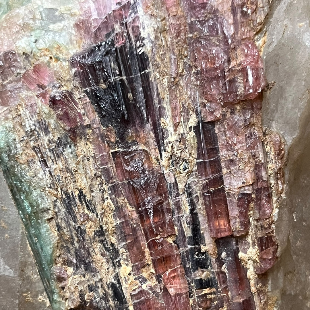 Tourmaline melon d’eau dans quartz Minas Gérais  Brésil C38