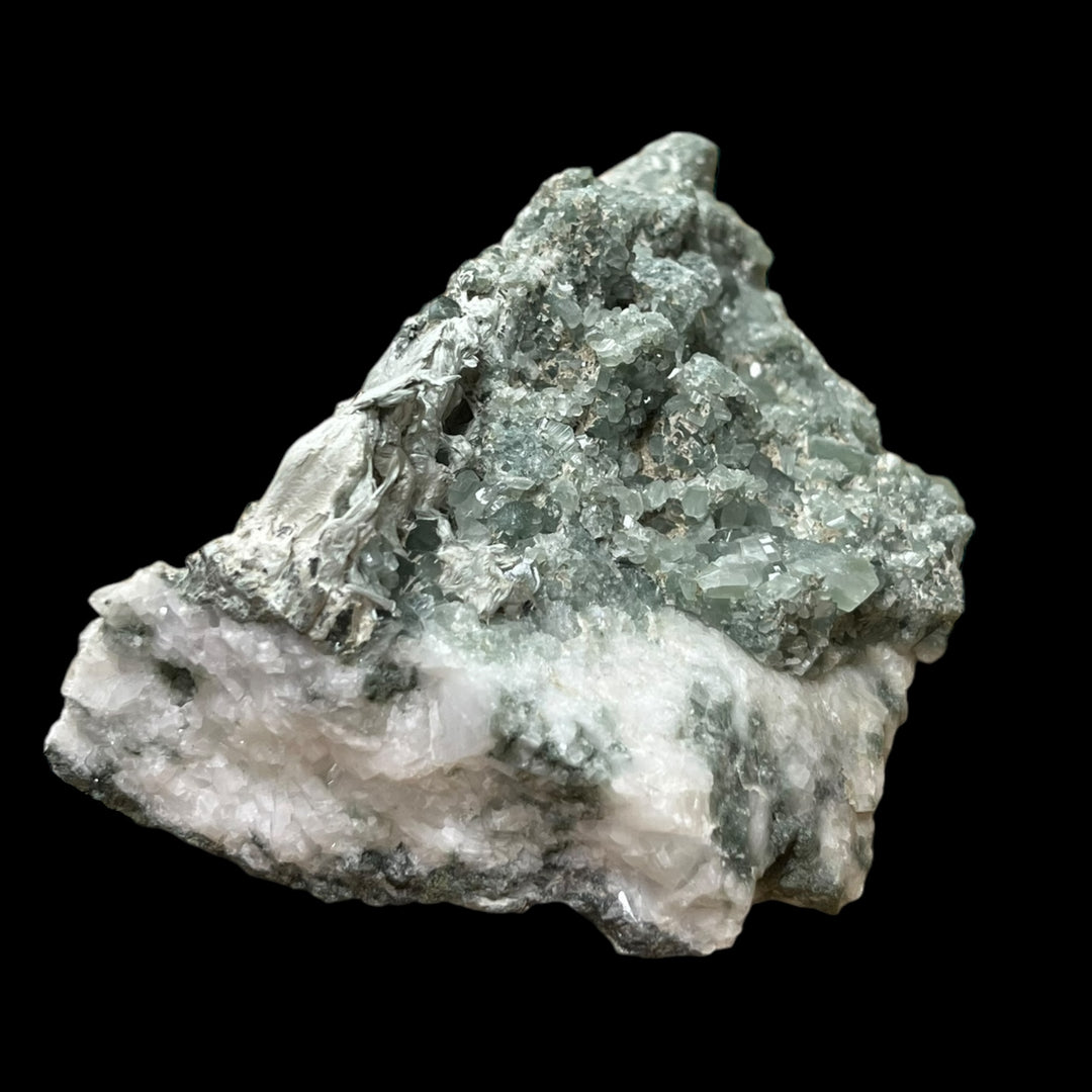 Albite byssolite Saint Véran  France DR119