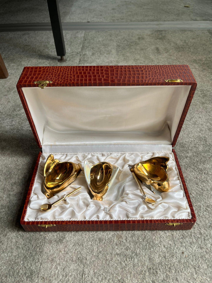 Limoges Montigny Porcelain Salon Trio