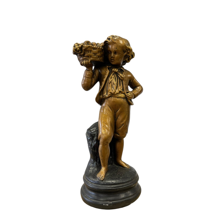 Sculpture plâtre de Joseph Colombini jeune enfant portant des fruits