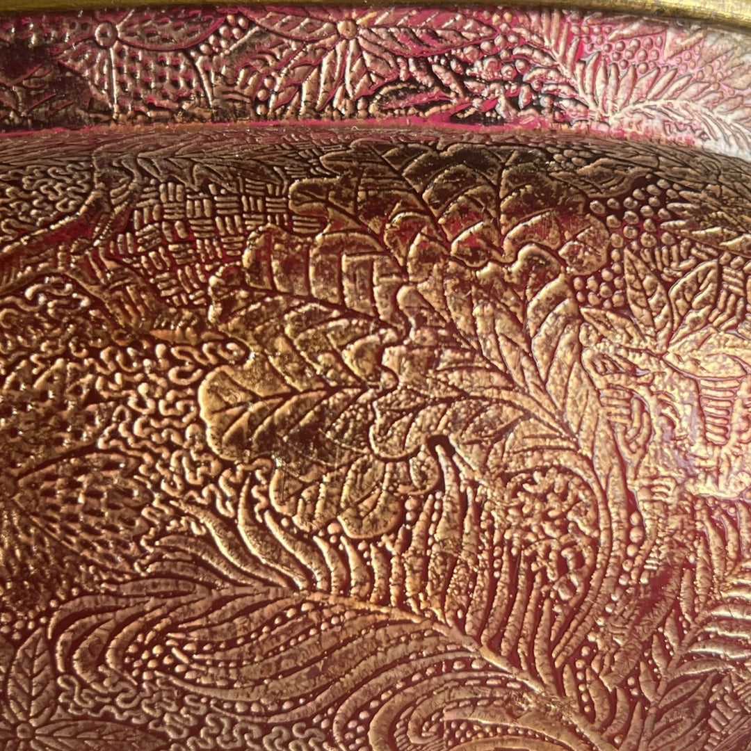 Jardinière en verre baccarat émaillé or et monture en bronze