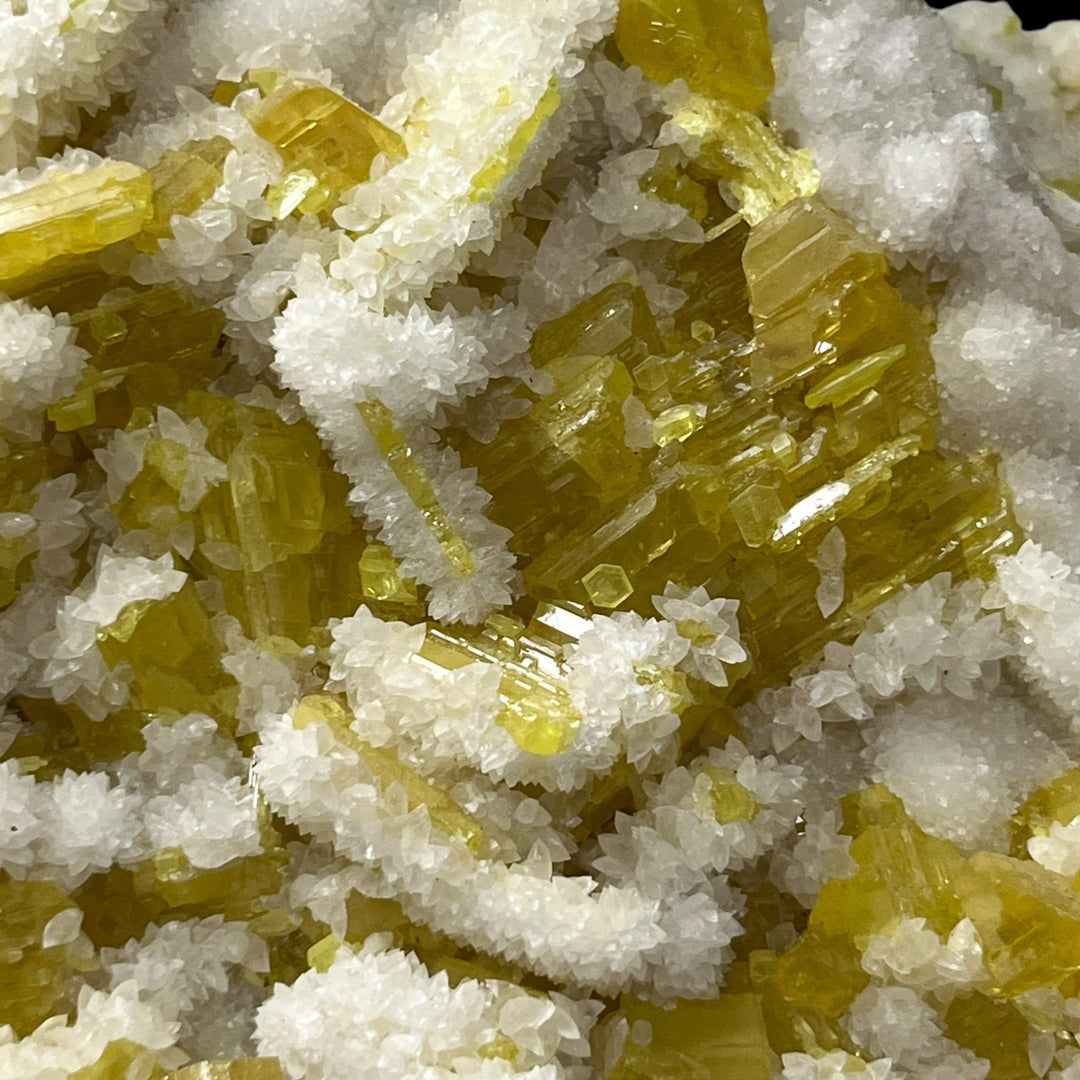 Sulfur aragonite agrigent Sicily Dr57