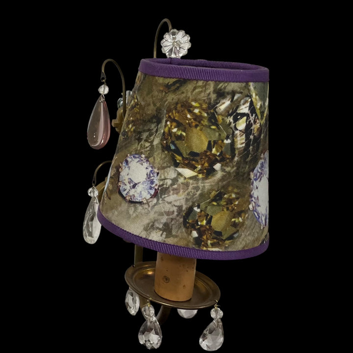 Paire d’appliques XIXe siècle avec pampilles violettes