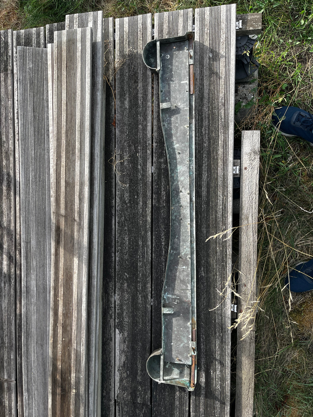 Empire fireplace fender