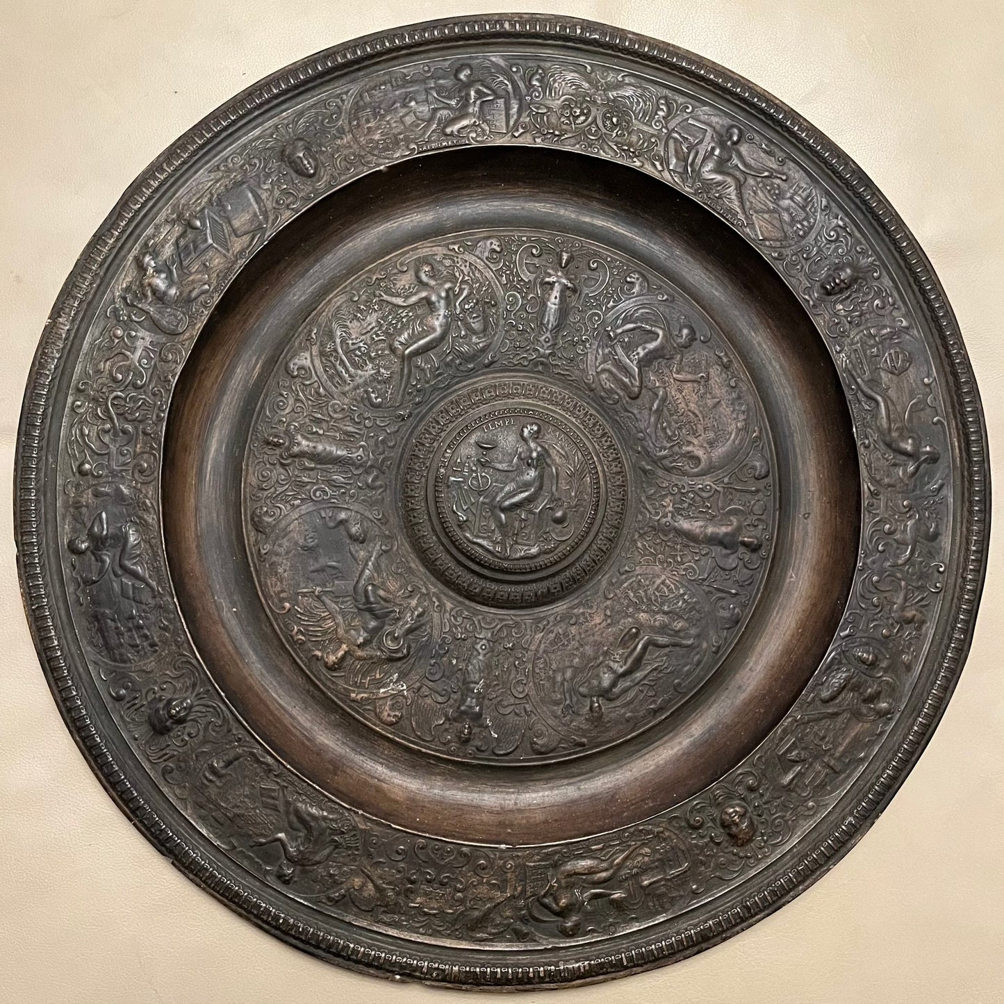 Plaster dish copy of the Briot dish from the Louvres