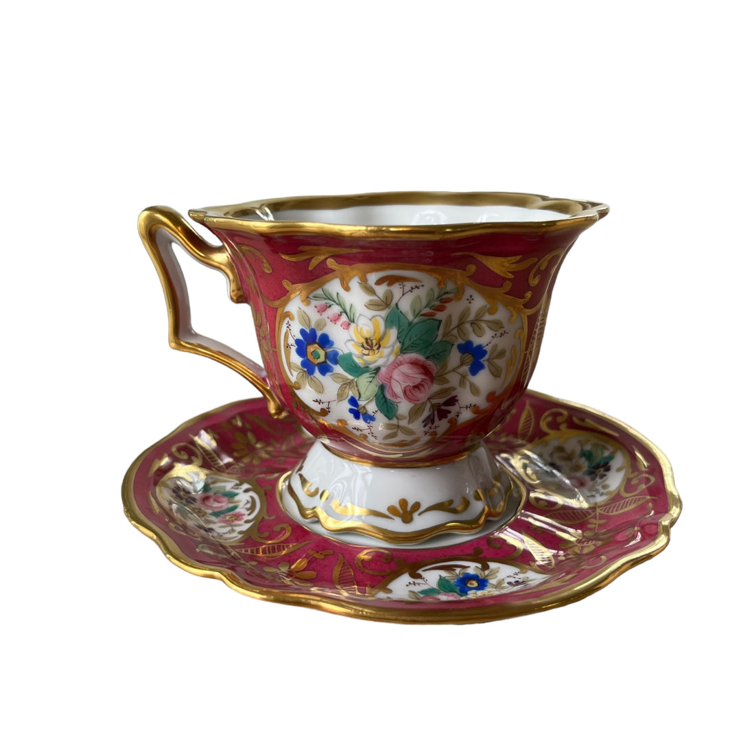 grande Tasse à chocolat porcelaine de Limoges XXe siècle