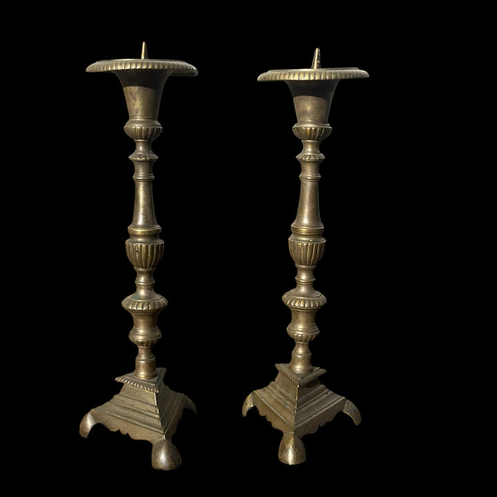 Paire de pique-cierge d’église haute époque 43 cm