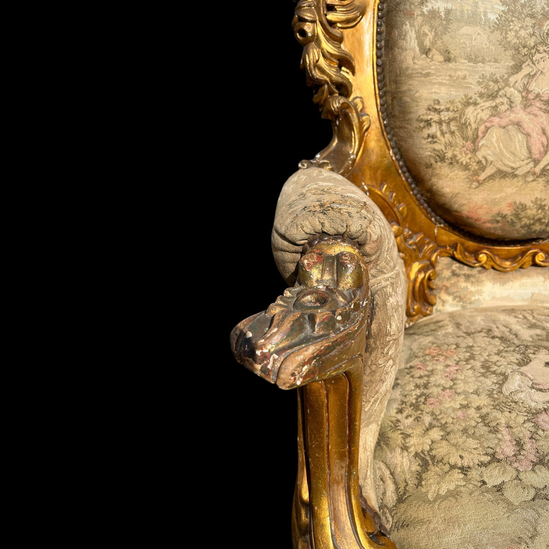 Paire de grandes bergères a oreilles Rococo en bois Allemagne ou Autriche, XIXe siècle