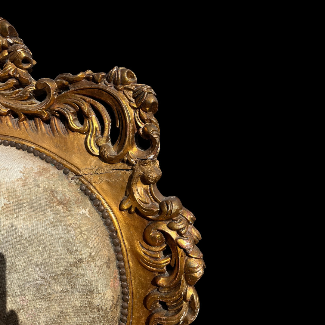 Paire de grandes bergères a oreilles Rococo en bois Allemagne ou Autriche, XIXe siècle