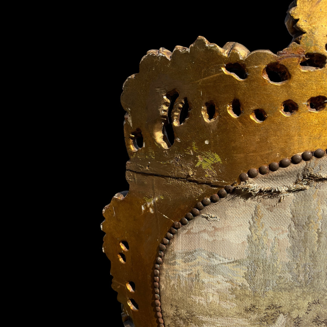 Paire de grandes bergères a oreilles Rococo en bois Allemagne ou Autriche, XIXe siècle