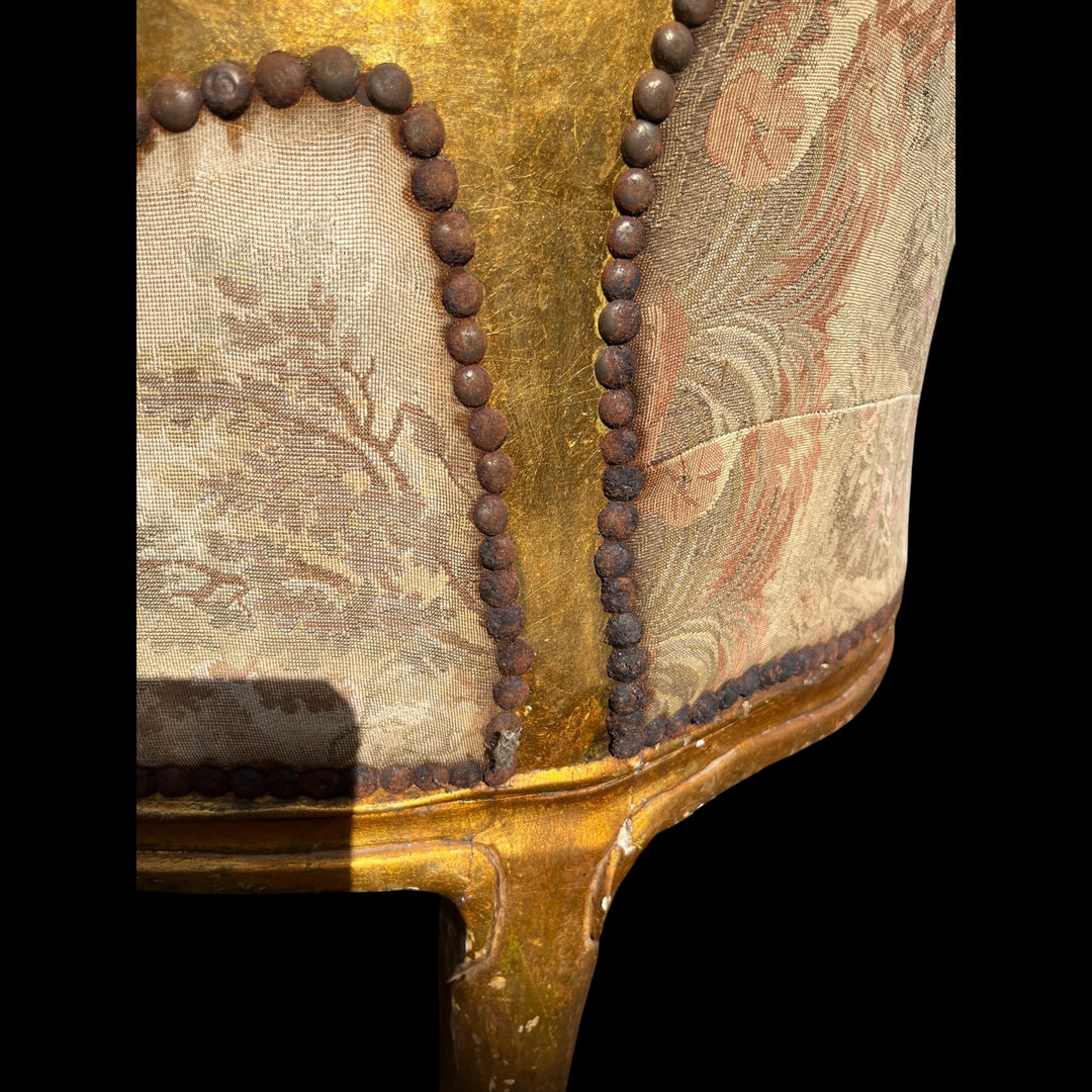 Paire de grandes bergères a oreilles Rococo en bois Allemagne ou Autriche, XIXe siècle