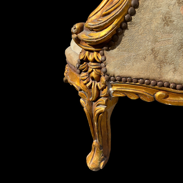 Paire de grandes bergères a oreilles Rococo en bois Allemagne ou Autriche, XIXe siècle