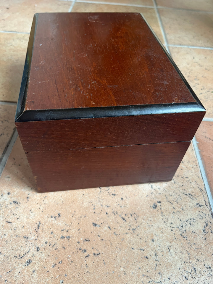 Boîte de jeu de loto en acajou début 1900