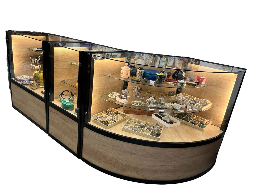 4 jewelry store furniture + 2 boxes