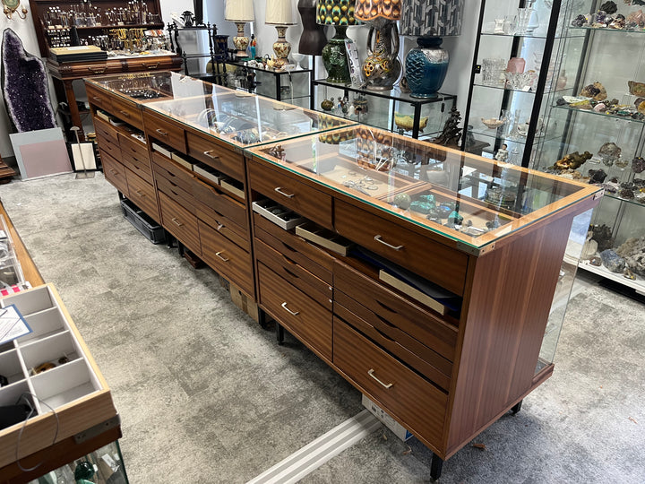 4 Professional Furniture Places Jewelry Bijouterie 1950s 1950s