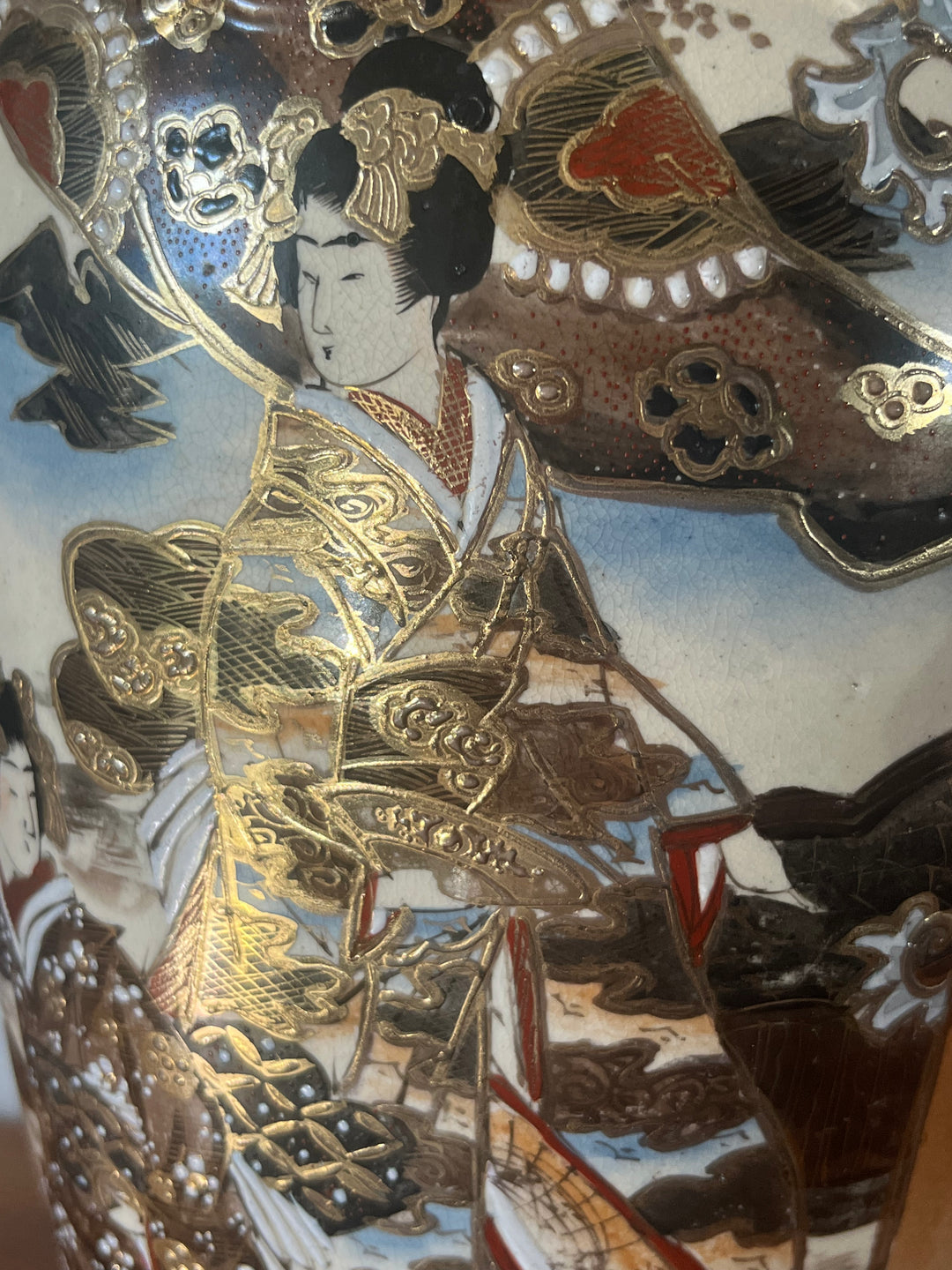 pair of large Japanese vases with ceramic