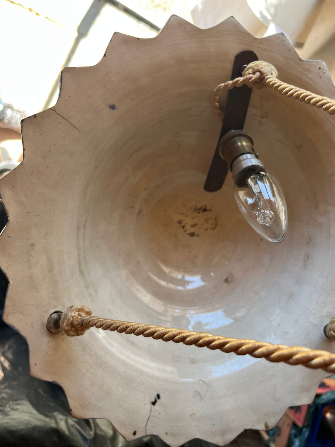 suspension en barbotine électrifiée