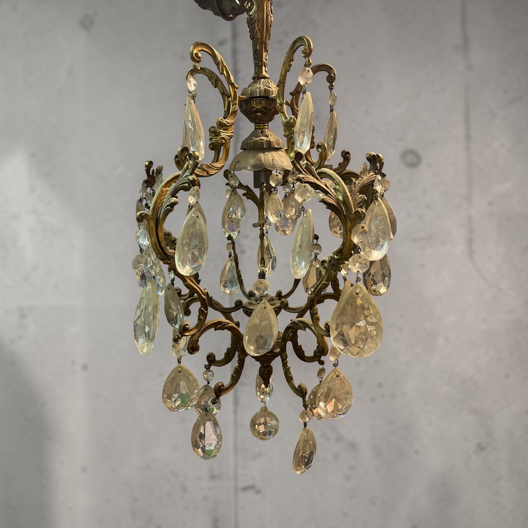 lustre cage à pampilles en bronze style Louis XV