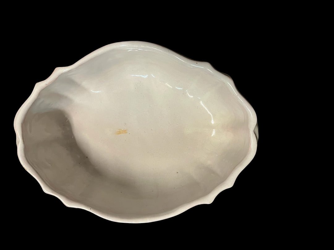 soupière blanche Moustiers XVIIIe