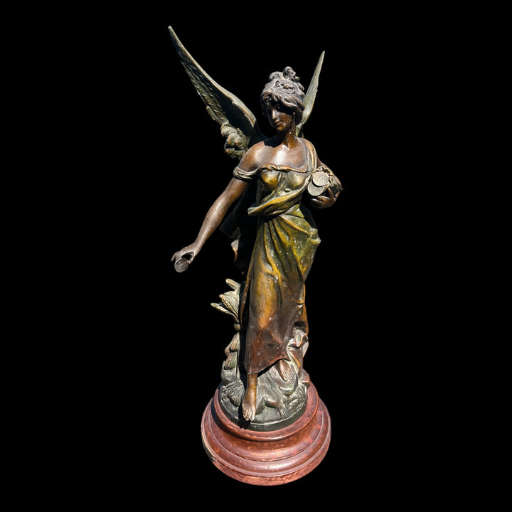 statue Bienfaisance d’Auguste Moreau médaille d’or