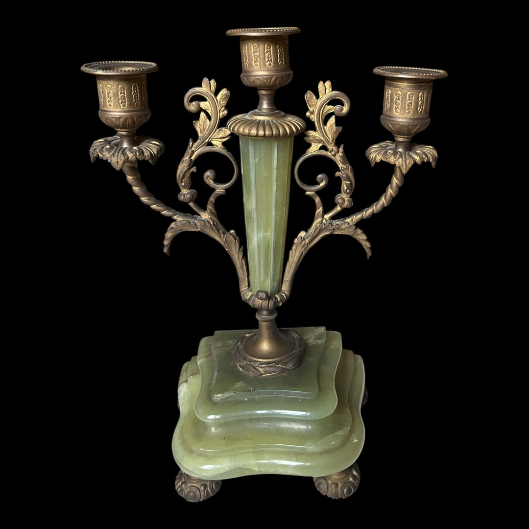 Garniture de Cheminée de style Louis XVI en onyx et bronze