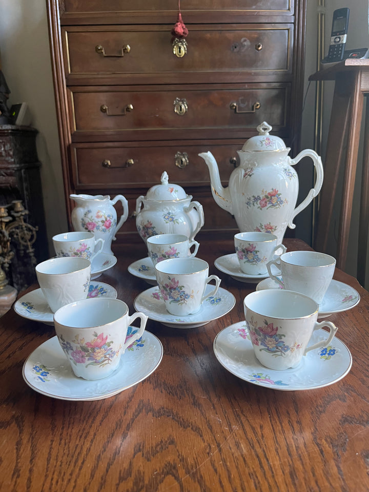 Kaffee -Service 8 19. Jahrhundert Blumenbecher