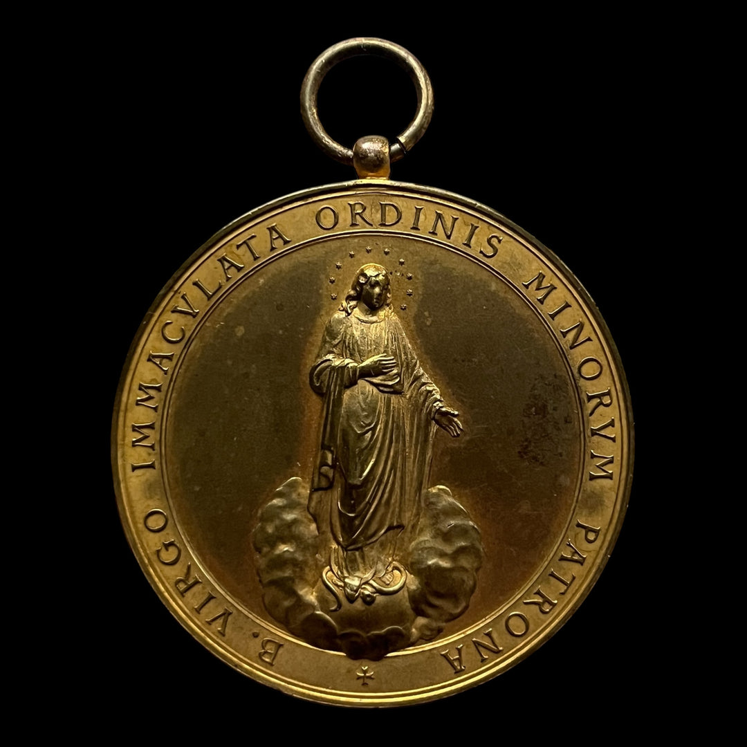 Médaille dorée  VATICAN ordre des capucins beatification Cassiano de Nantes et Agatange de Vendome 1905